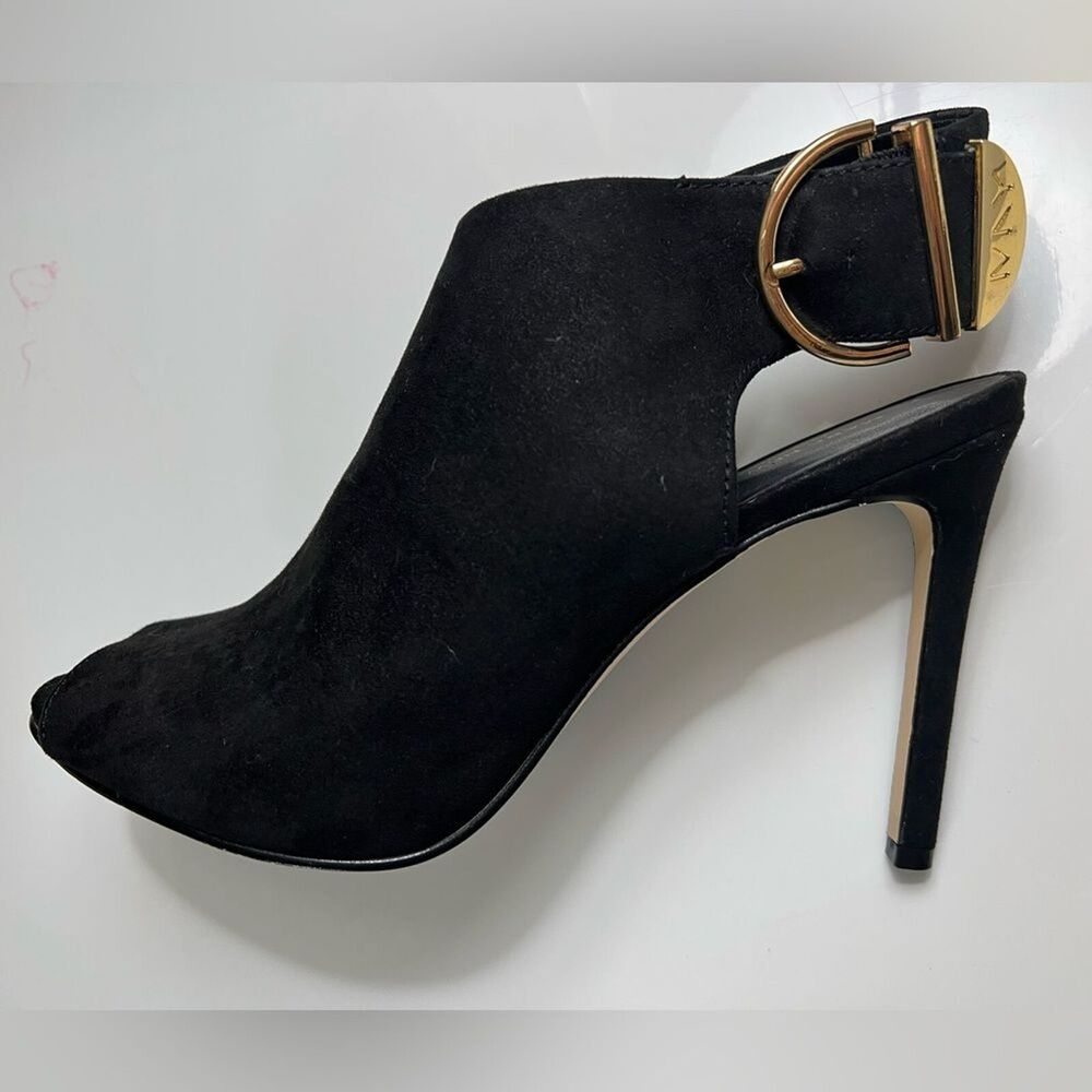 Quiet Luxury Black Faux Suede Peep Toe Booties Gold Buckle Heel women's 8M